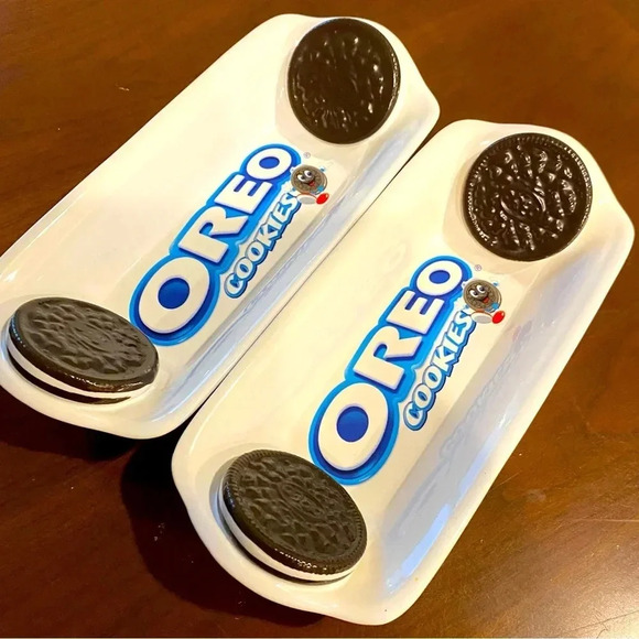 Vintage Set of 2 Oreo Cookie Banana Split Dessert Icecream Ceramic Bowls - Picture 1 of 5